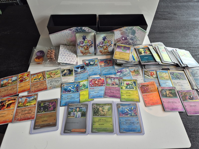 Collectie Pokémon kaarten, Scarlet & Violet - Prismatic Evolutions, o.a. Leafeon (Master Ball)