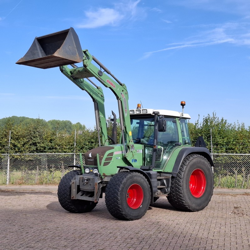 Land- of bosbouwtrekker, FENDT, 309 Vario, 2009, met STOLL ROBUST FZ 20 voorlader en grondbak