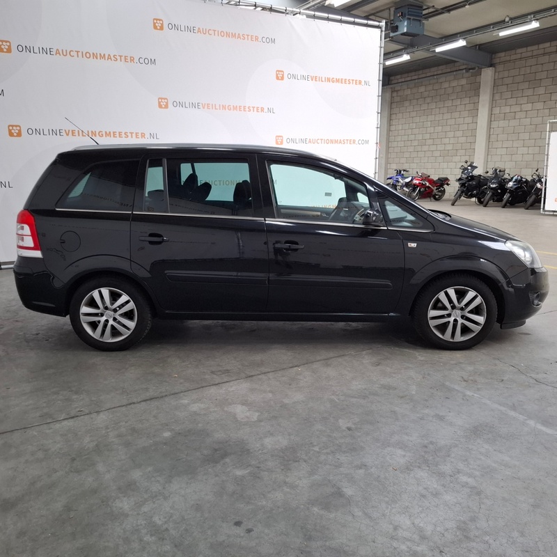 Personenauto, Opel, Zafira 7P, 2009 – foto 4 – kavel bij Domeinen Roerende Zaken, Soesterberg