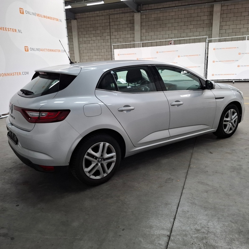 Personenauto, Renault, Mégane 1.5 Blue dCi, 2019 – foto 8 – kavel bij Domeinen Roerende Zaken, Soesterberg