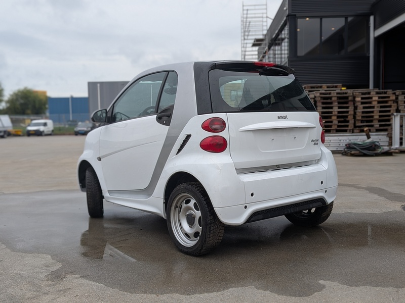 Personenauto, Smart, Fortwo Coupé Electric Drive, 2012 – foto 3 – kavel bij Onlineveilingmeester, Heerenveen