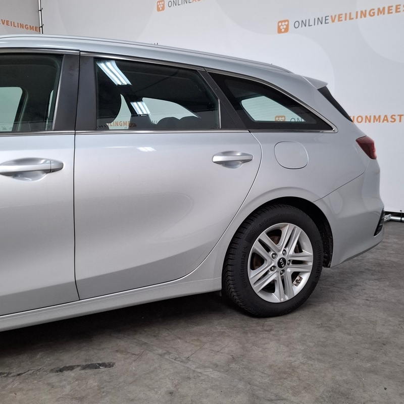 Personenauto, Kia, Ceed Station 1.6 CRDi 85KW Automaat, 2019 – foto 8 – kavel bij Domeinen Roerende Zaken, Soesterberg