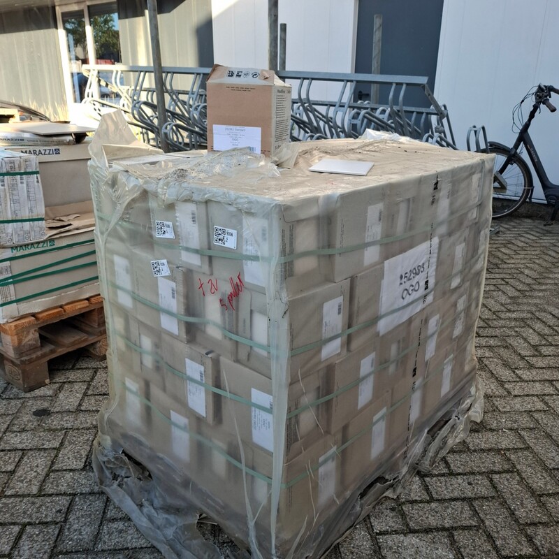 500 pak a 33 stuks Wandtegel, champagne matt