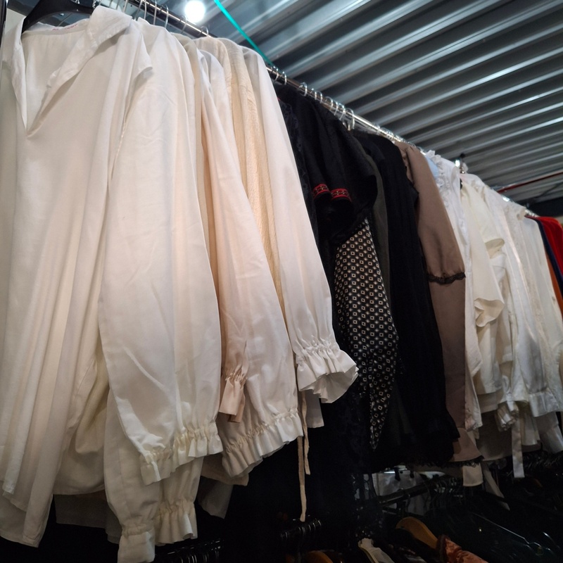 Ca. 55x Barok bovenkleding
