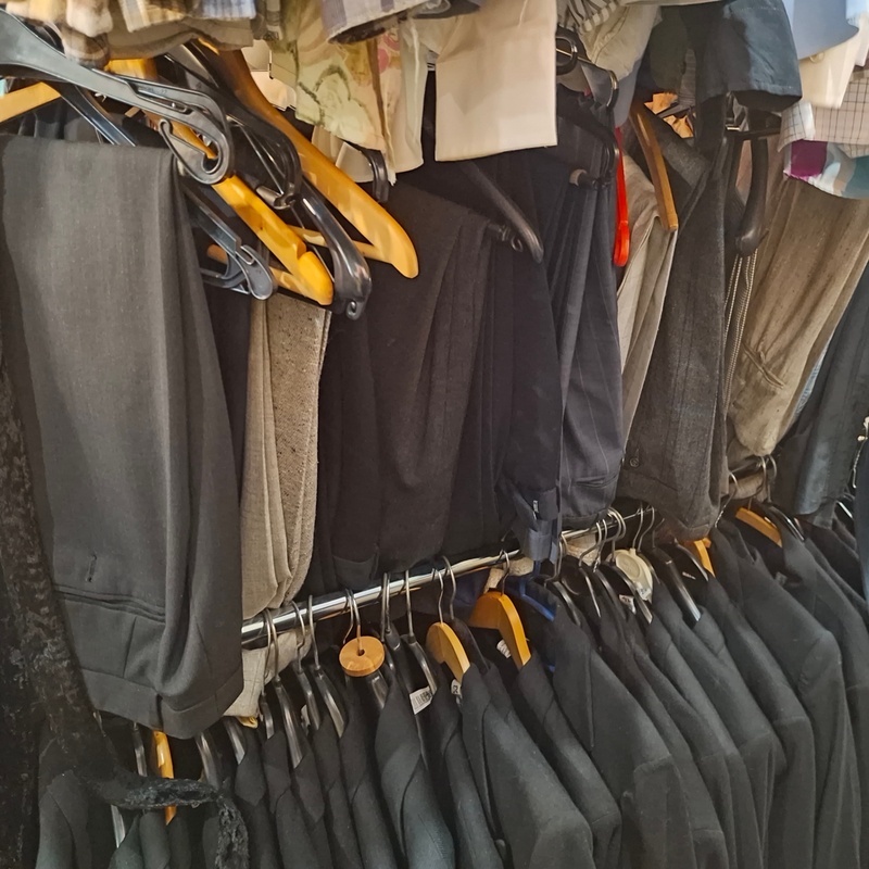 Ca. 24x Pantalons, heren