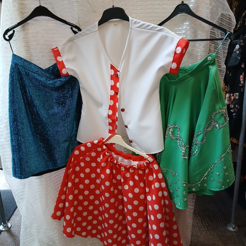 Ca. 94x Rock en roll dames – foto 3 – kavel bij Onlineveilingmeester, Drachten