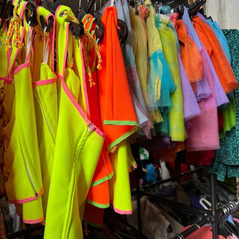 Ca. 139x Meisjes neon R&R pantershirtjes