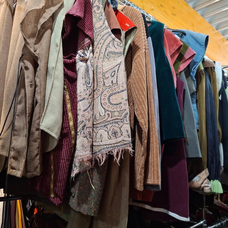 Ca. 36x Toneel bovenkleding