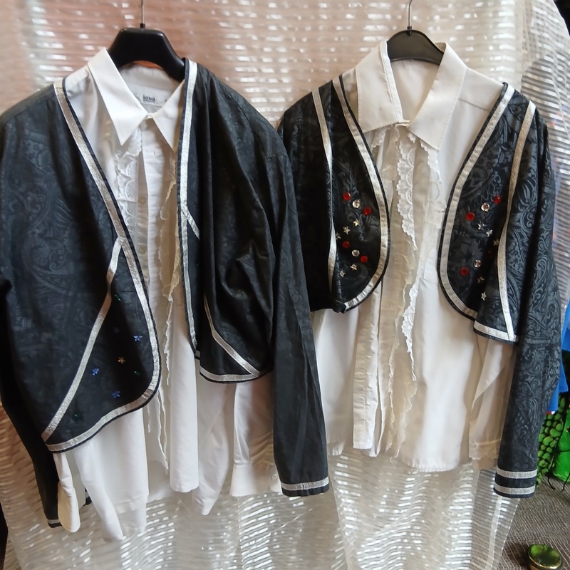 Ca. 51x Spaanse outfits – foto 8 – kavel bij Onlineveilingmeester, Drachten