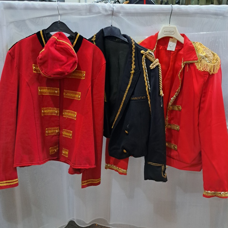 Ca. 42x Michael Jackson – foto 5 – kavel bij Onlineveilingmeester, Drachten