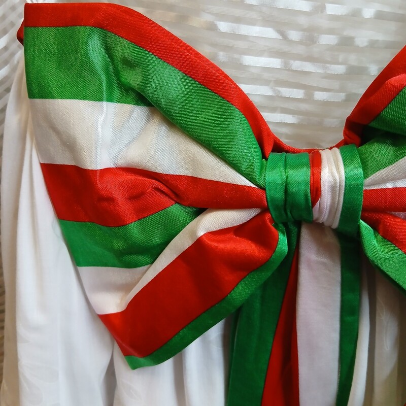 Ca. 135x Italiaanse en Hongaarse outfits – foto 6 – kavel bij Onlineveilingmeester, Drachten