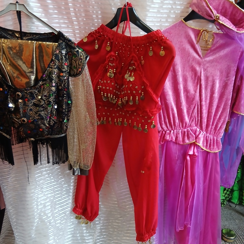 Ca. 108x Aziatische thema outfits – foto 6 – kavel bij Onlineveilingmeester, Drachten