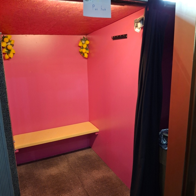 Pashok verdeeld in 2 pas units