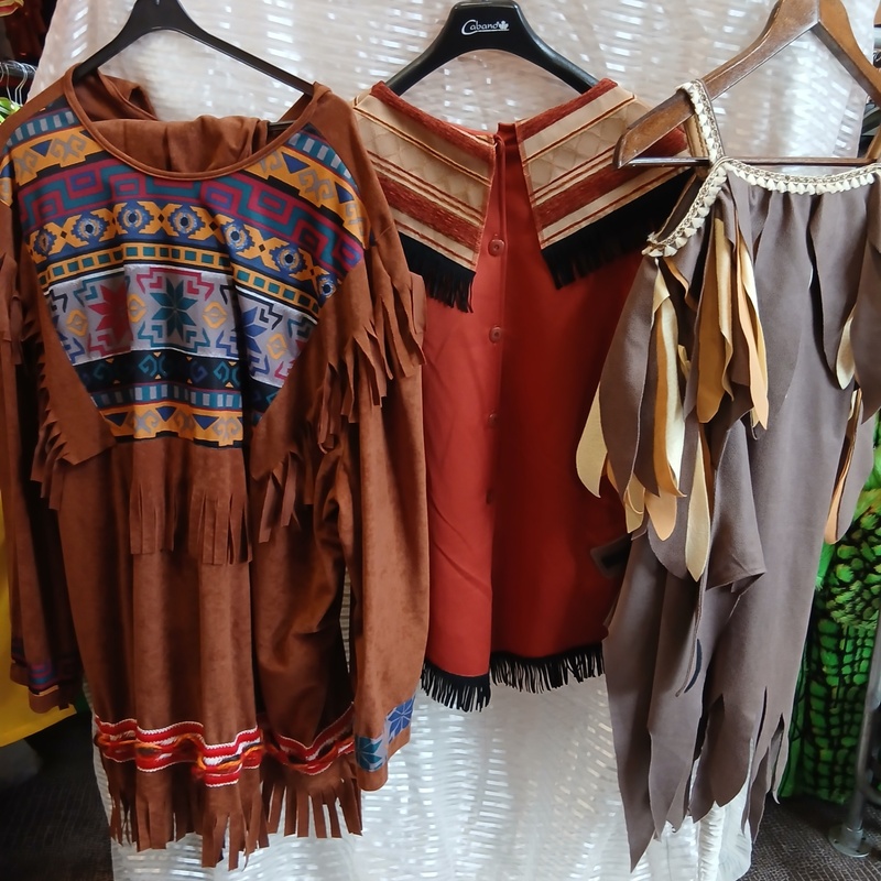 Ca. 68x Indianen outfits – foto 4 – kavel bij Onlineveilingmeester, Drachten