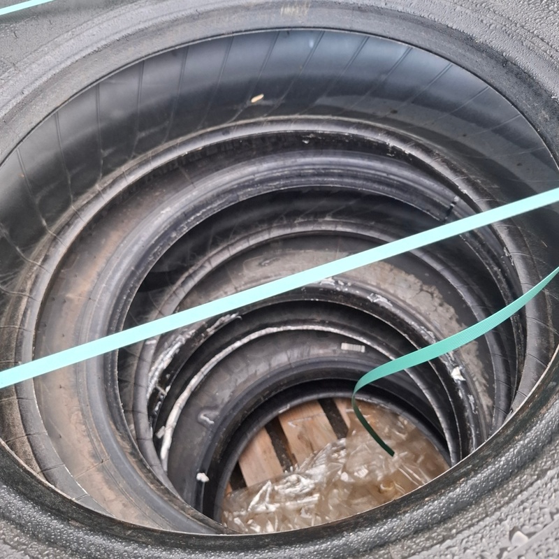 4x vrachtwagenband, O.a. Michelin, o.a. XZL – foto 3 – kavel bij Domeinen Roerende Zaken, Groningen