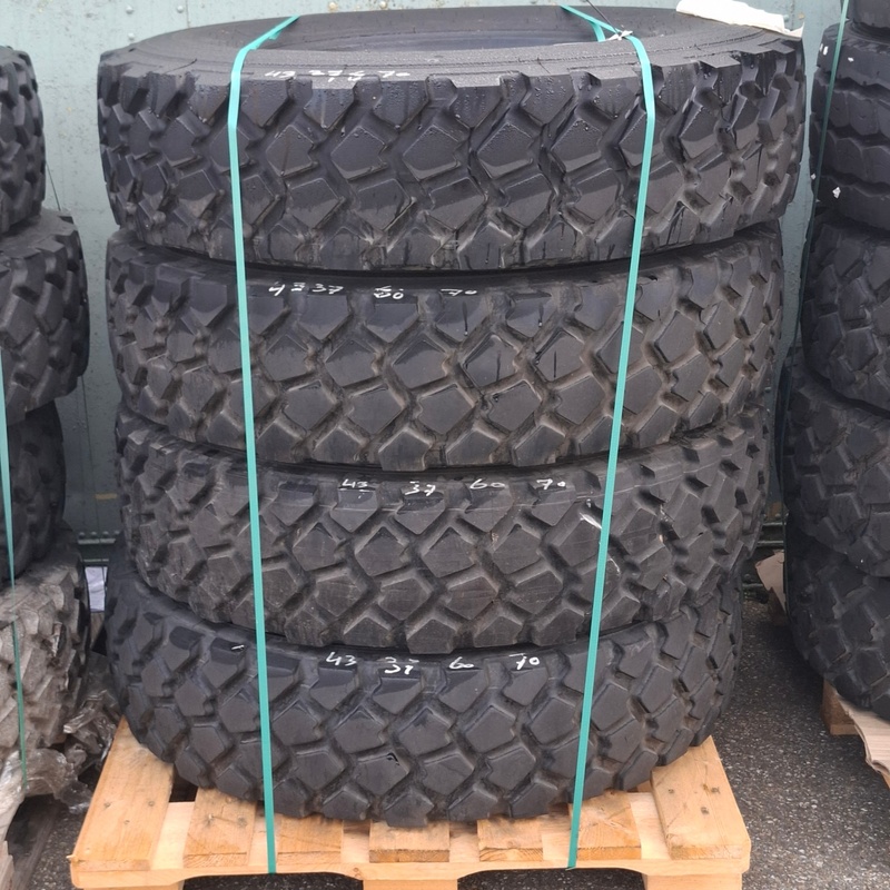 4x Vrachtwagenband, Michelin, XZL – kavel bij Domeinen Roerende Zaken, Groningen
