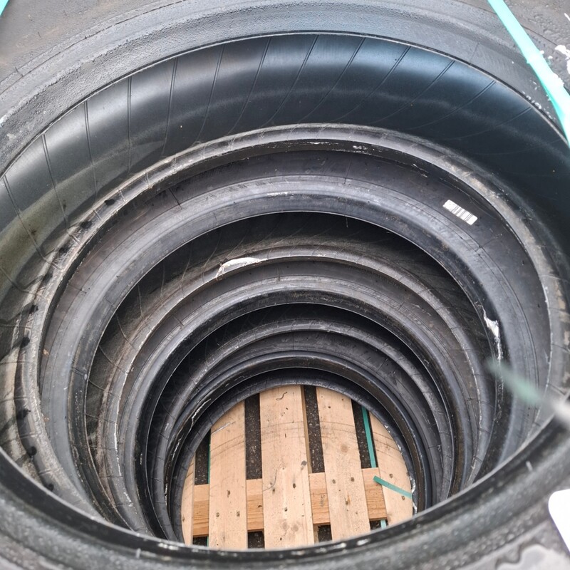 4x Vrachtwagenband, Michelin, XZL – foto 3 – kavel bij Domeinen Roerende Zaken, Groningen