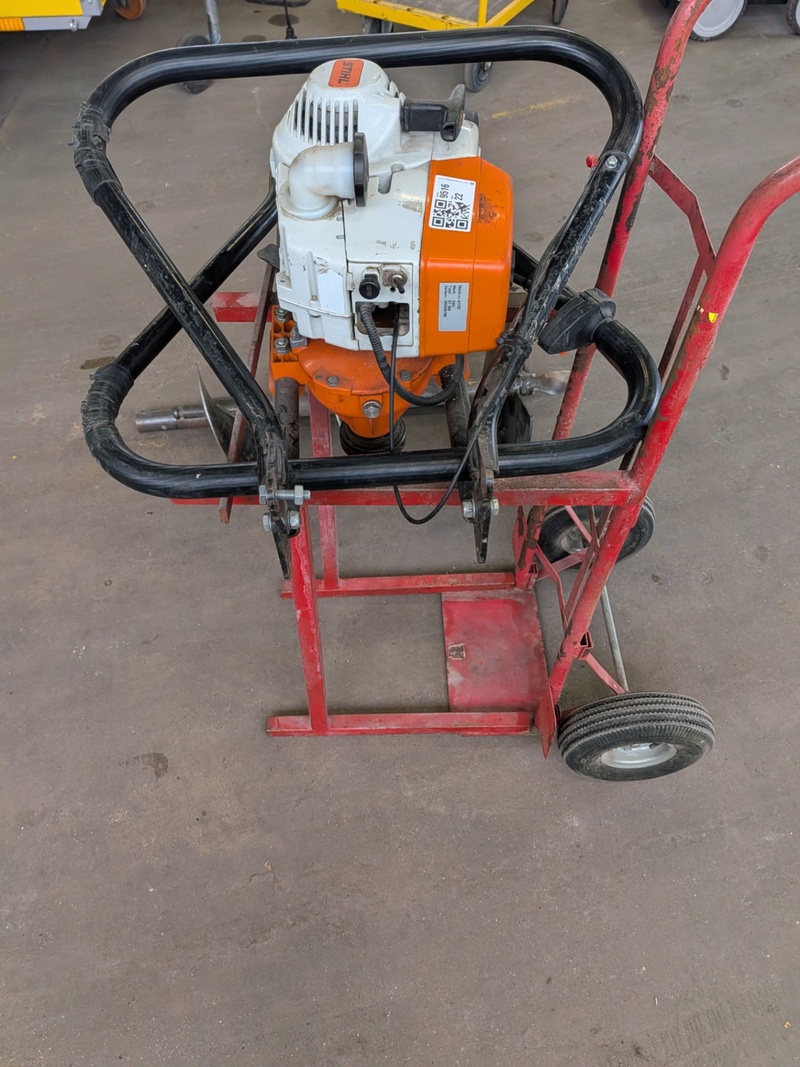 Grondboormachine 2 mans 2 takt, Stihl, BT 360, 2017