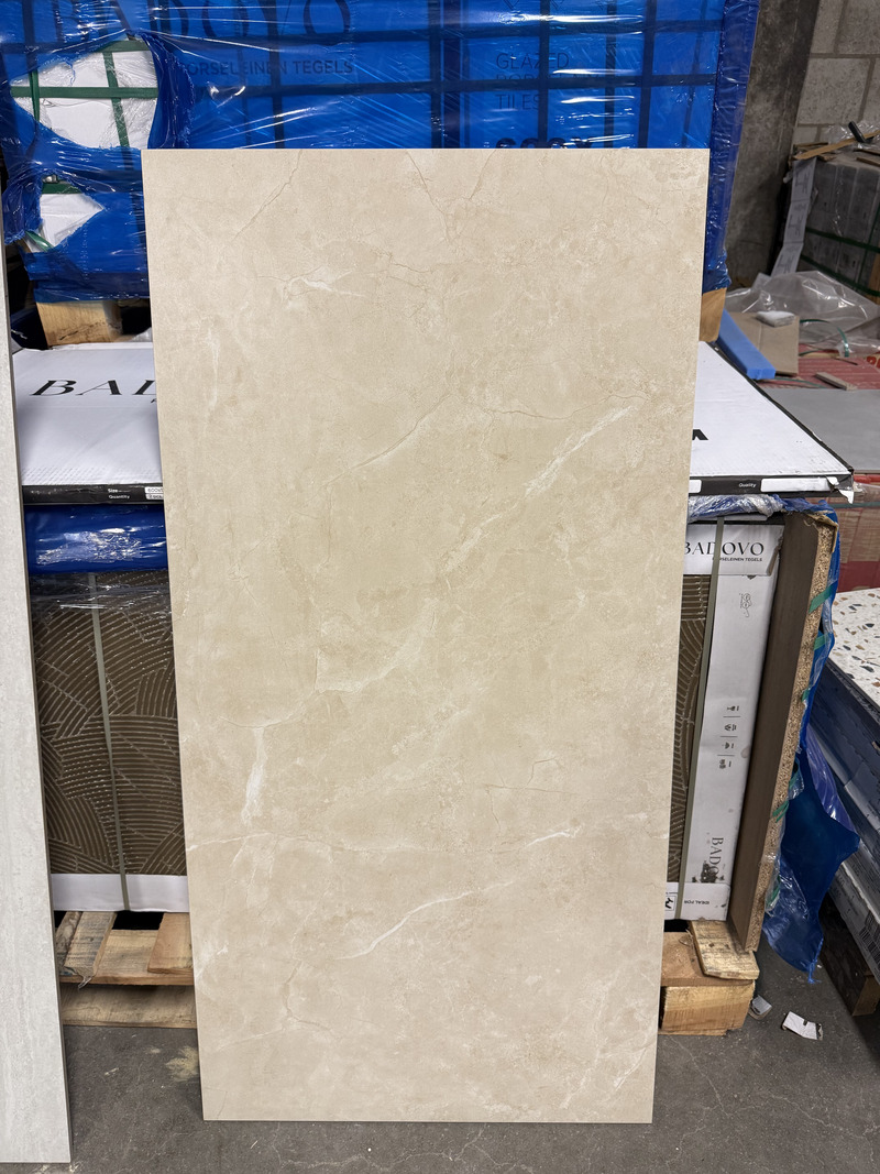 Keramische tegel 60x 120- 48,96m2 Badovo