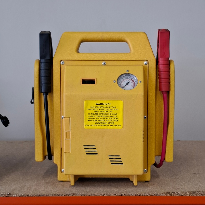 2x Jumpstarter, Powerplus – foto 4 – kavel bij Onlineveilingmeester, Raalte