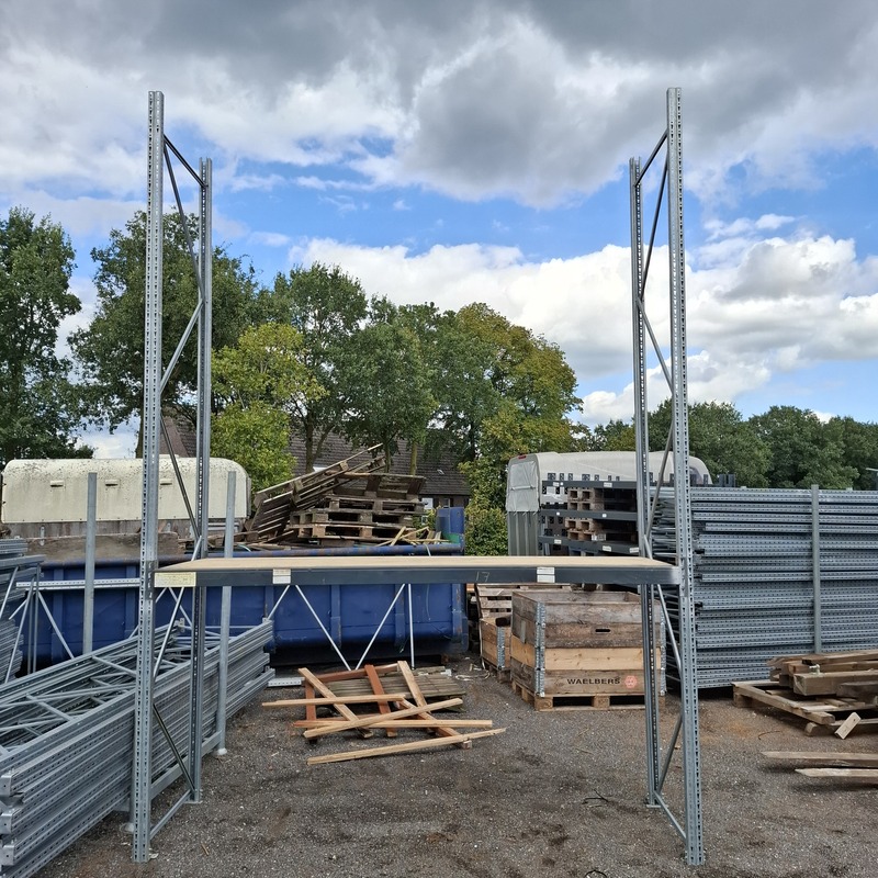 Ca. 11 meter Palletstelling – foto 6 – kavel bij Onlineveilingmeester, Schaijk