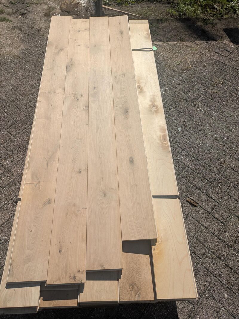 Parketvloer, Eiken | 25.7 m² – foto 2 – kavel bij Onlineveilingmeester, Raalte