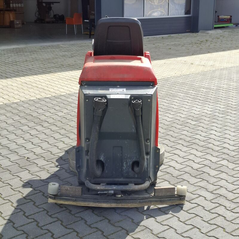 Opzit-schrobzuigmachine, Hako, Hakomatic B910 – foto 4 – kavel bij Onlineveilingmeester, Raalte