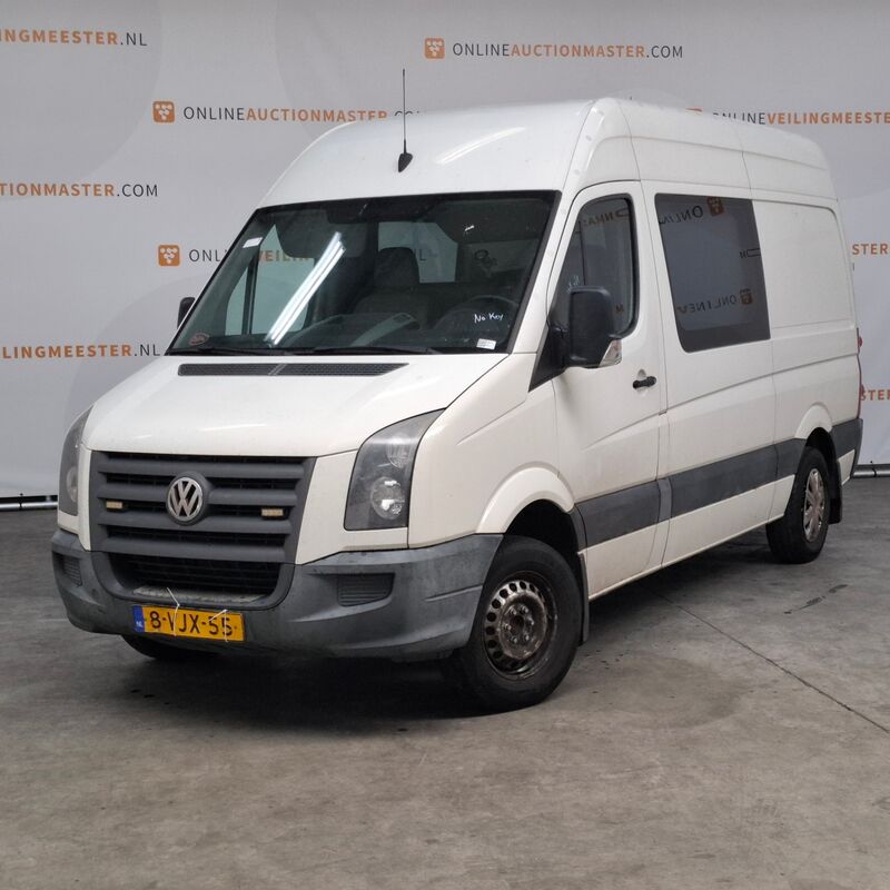 Bedrijfsauto, Volkswagen, Crafter 30 2.5 TDI L2H2 DC Trendline, 2010
