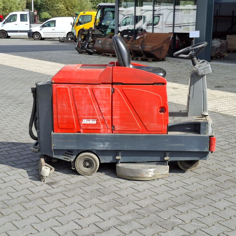 Opzit-schrobzuigmachine, Hako, Hakomatic B910 – foto 6 – kavel bij Onlineveilingmeester, Raalte