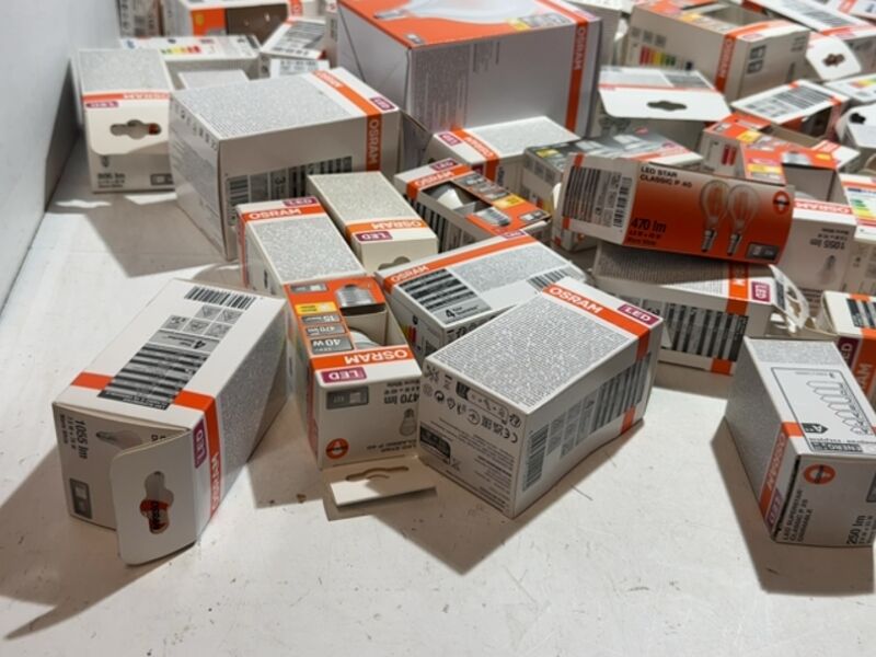 Partij osram lampen – foto 8 – kavel bij Onlineveilingmeester