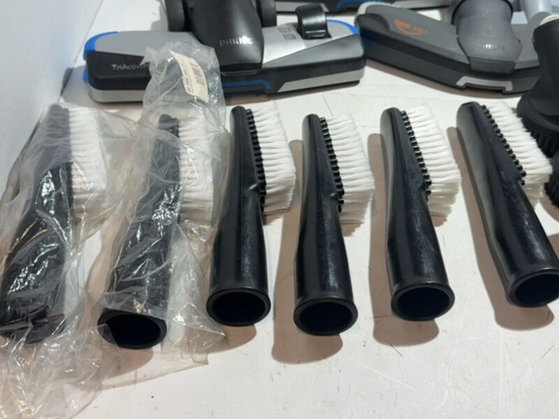 Partij stofzuiger accessoires, Philips, Scanpart, wit – foto 8 – kavel bij Onlineveilingmeester