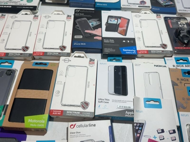 Partij accessoires voor smartphones en tablets, 47 stuks – foto 9 – kavel bij Onlineveilingmeester