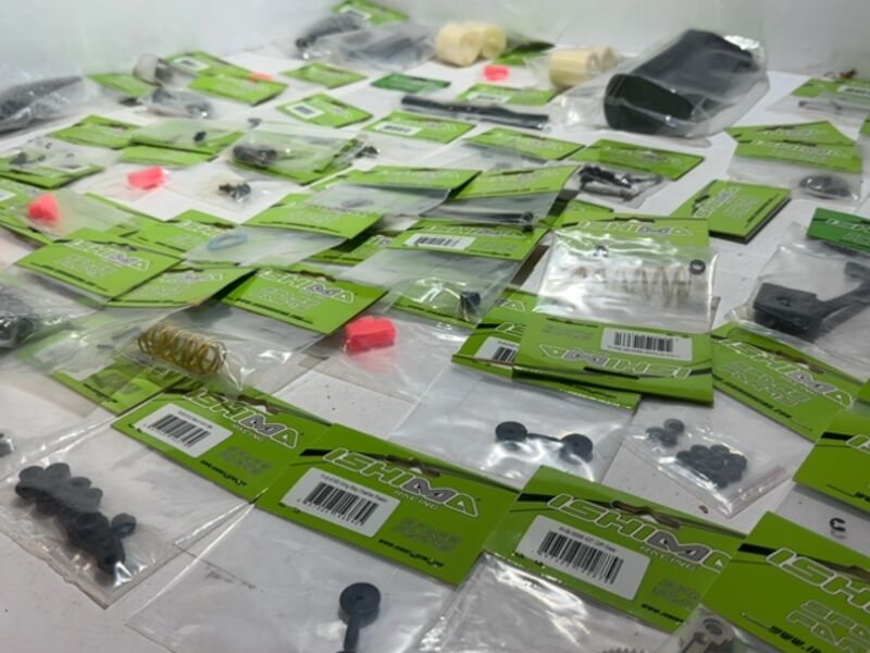 Partij Ishima RC onderdelen, 67 stuks – foto 10 – kavel bij Onlineveilingmeester