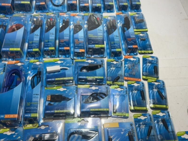 Partij met verschillende mini audio en video kabels Scanpart – foto 4 – kavel bij Onlineveilingmeester