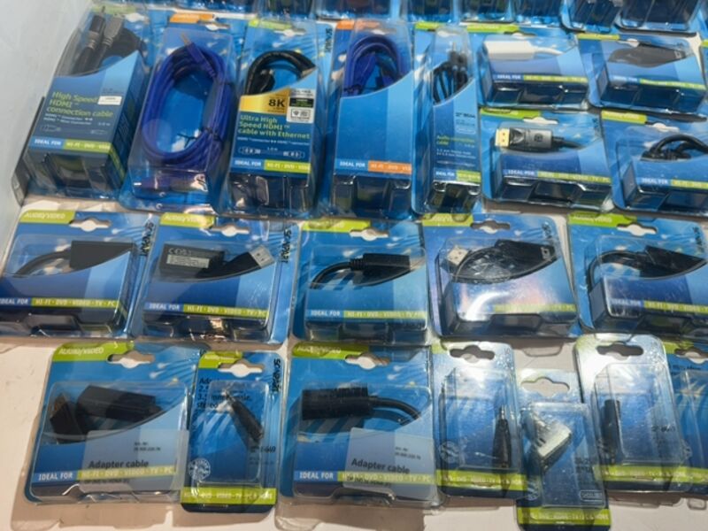 Partij met verschillende mini audio en video kabels Scanpart – foto 6 – kavel bij Onlineveilingmeester