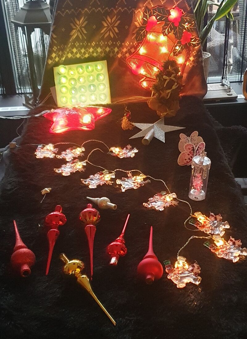 Ca. 605x Decoratie en kerst artikelen – foto 5 – kavel bij Onlineveilingmeester, Heerenveen