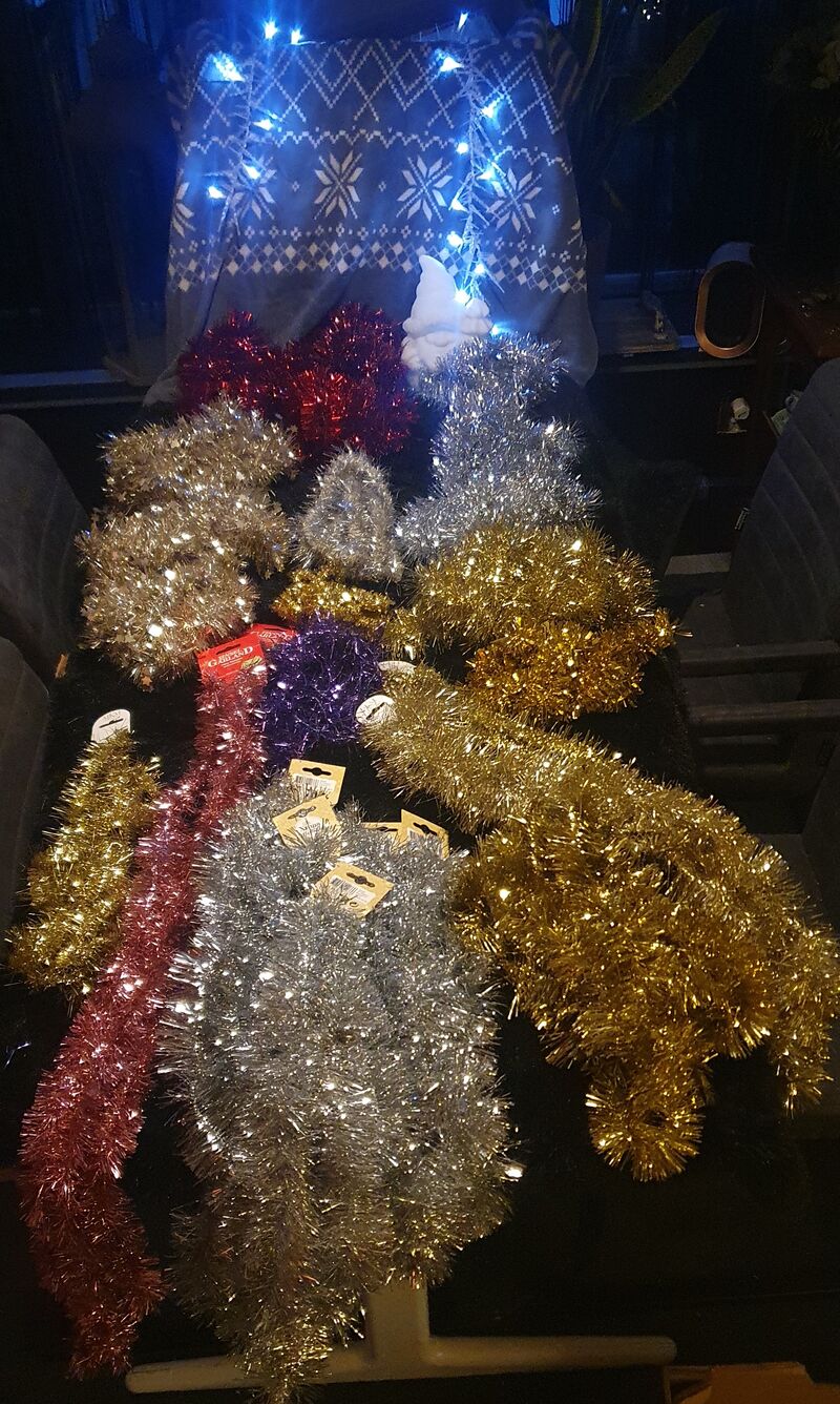 Ca. 605x Decoratie en kerst artikelen – foto 7 – kavel bij Onlineveilingmeester, Heerenveen