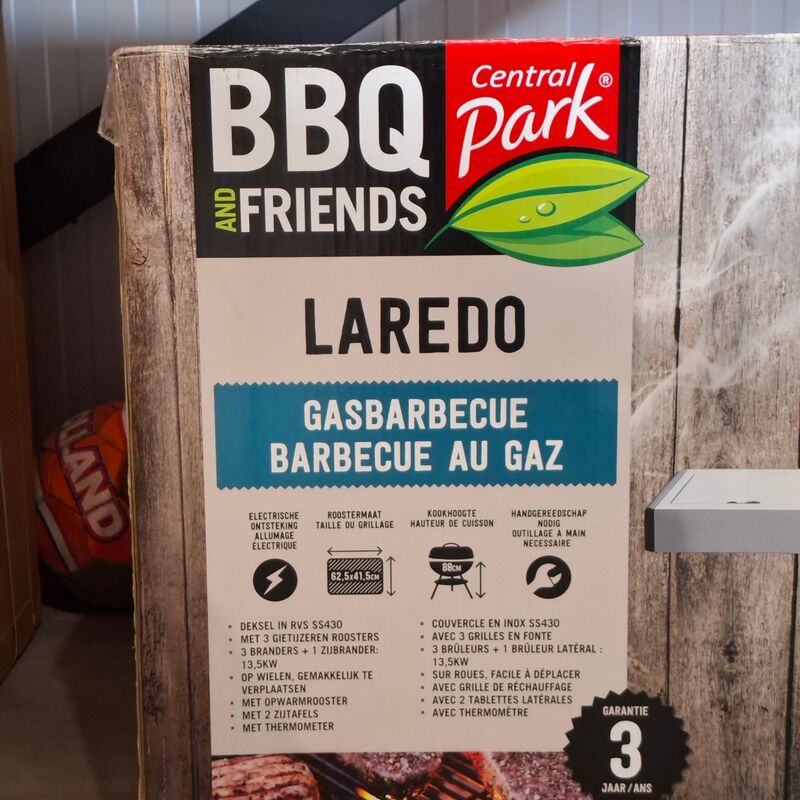 Gasbarbecue, Central Park, Laredo – foto 3 – kavel bij Onlineveilingmeester, Raalte