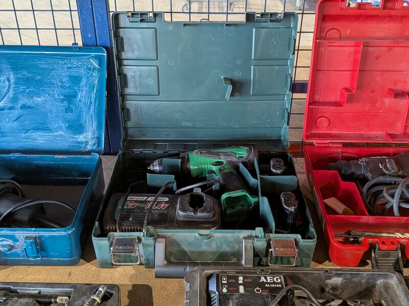 5x Accu- en elektrisch handgereedschap, Makita, Hitachi, Keyang, Parkside En AEG – foto 5 – kavel bij Onlineveilingmeester, Heerenveen