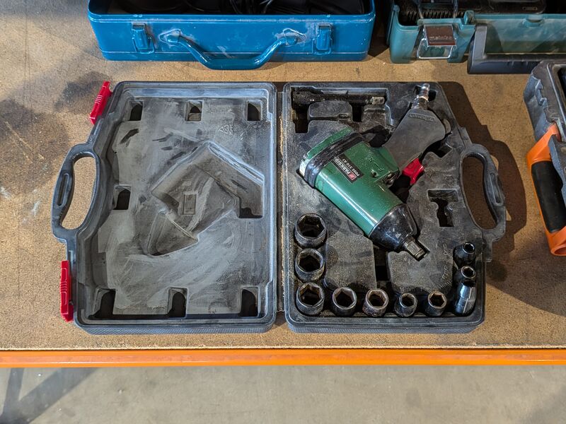 5x Accu- en elektrisch handgereedschap, Makita, Hitachi, Keyang, Parkside En AEG – foto 3 – kavel bij Onlineveilingmeester, Heerenveen