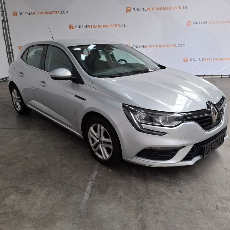 Personenauto, Renault, Megane, 2019 – foto 3 – kavel bij Domeinen Roerende Zaken, Soesterberg
