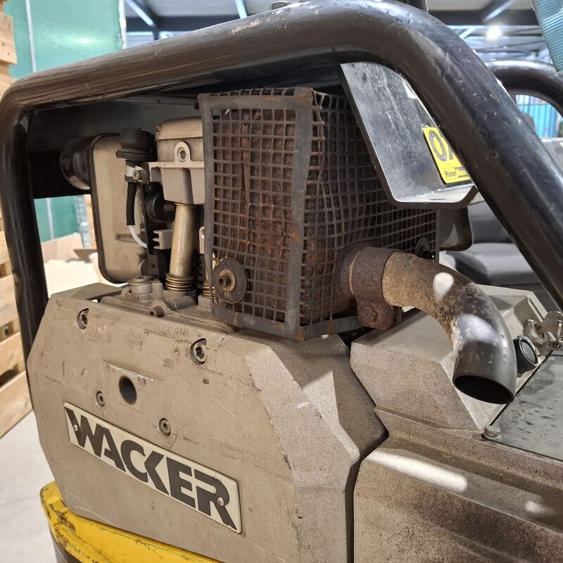 Trilplaat diesel, Wacker, DPU 5045H, Geel, 2005 – foto 9 – kavel bij Onlineveilingmeester, Heerenveen