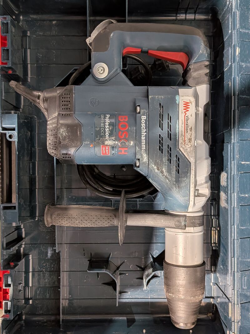 Boorhamer 6kg 230V SDS-max ~, Bosch, GBH 5-40 DCE, 2021 – foto 6 – kavel bij Onlineveilingmeester, Heerenveen