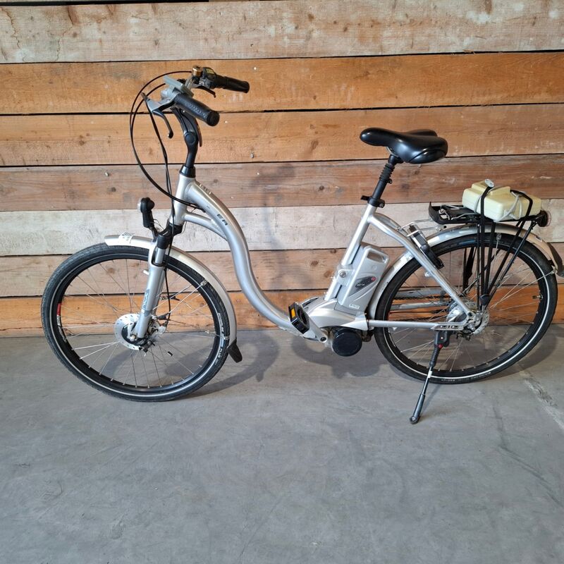 Elektrische damesfiets, Flyer, C5, Grijs / Chroom – foto 5 – kavel bij Onlineveilingmeester, Heerenveen