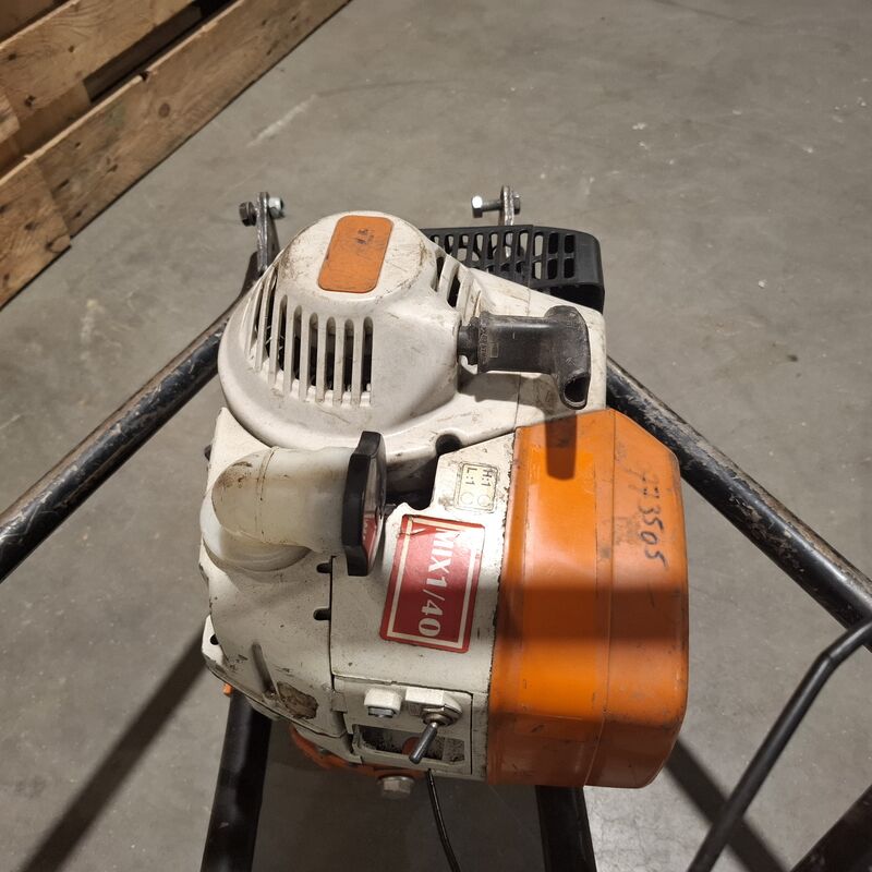 Tweepersoons Grondboor, Stihl, BT360, Oranje – foto 4 – kavel bij Onlineveilingmeester, Heerenveen