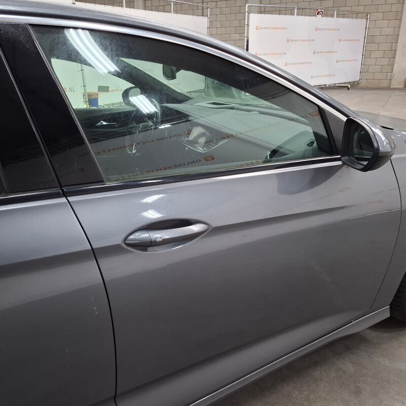 Personenauto, Opel, Insignia Grand Sport 2.0 CDTi, 2019 – foto 6 – kavel bij Domeinen Roerende Zaken, Soesterberg