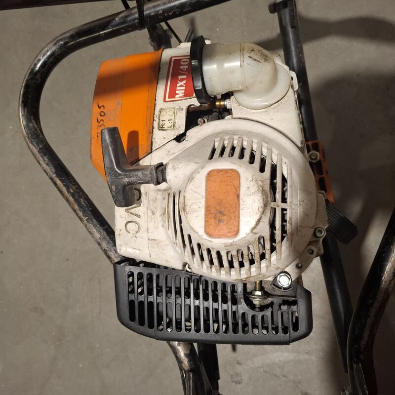 Tweepersoons Grondboor, Stihl, BT360, Oranje – foto 5 – kavel bij Onlineveilingmeester, Heerenveen