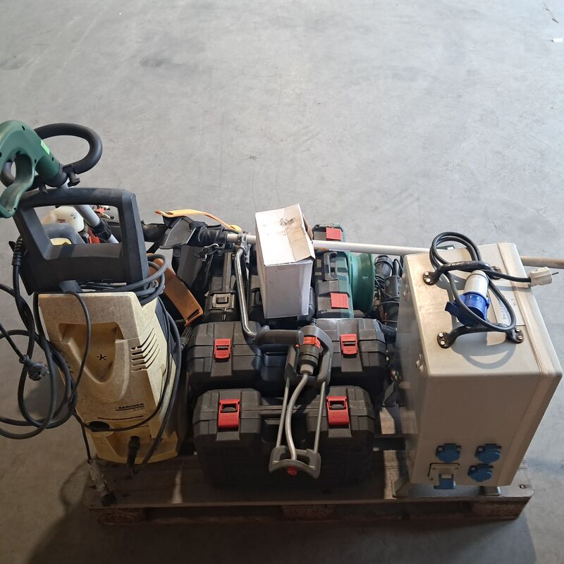 Ca. 17x Gereedschap – diverse machines en toebehoren – foto 4 – kavel bij Onlineveilingmeester, Heerenveen