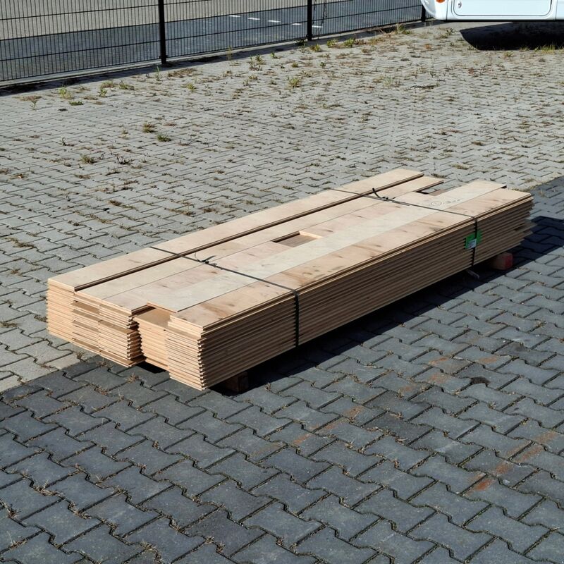Parketvloer, Eiken | 28.15 m² – kavel bij Onlineveilingmeester, Raalte