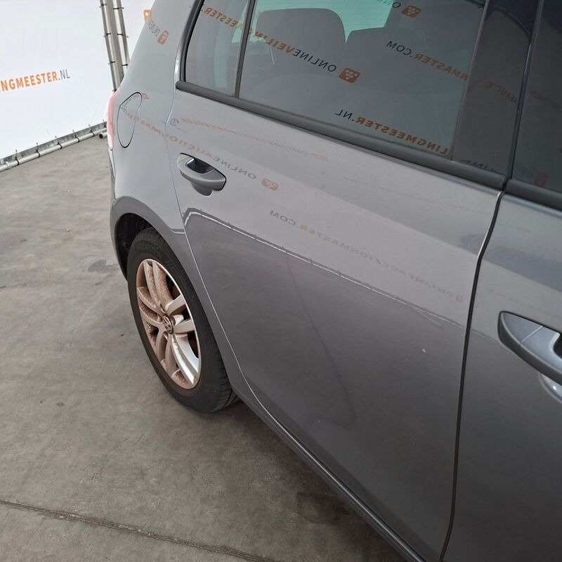 Personenauto, Volkswagen, Golf, 1.2 TSI Highline BlueMotion, 2012 – foto 9 – kavel bij Domeinen Roerende Zaken, Soesterberg